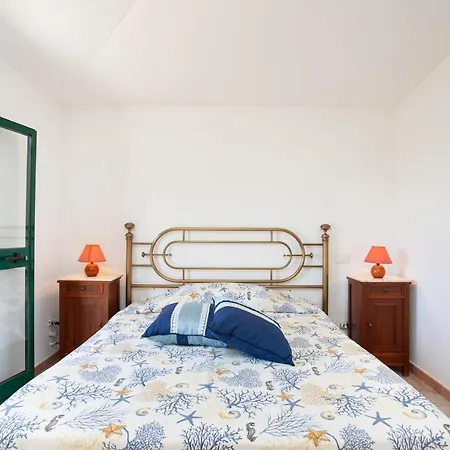 בית נופש Gamma 1 אורוסיי